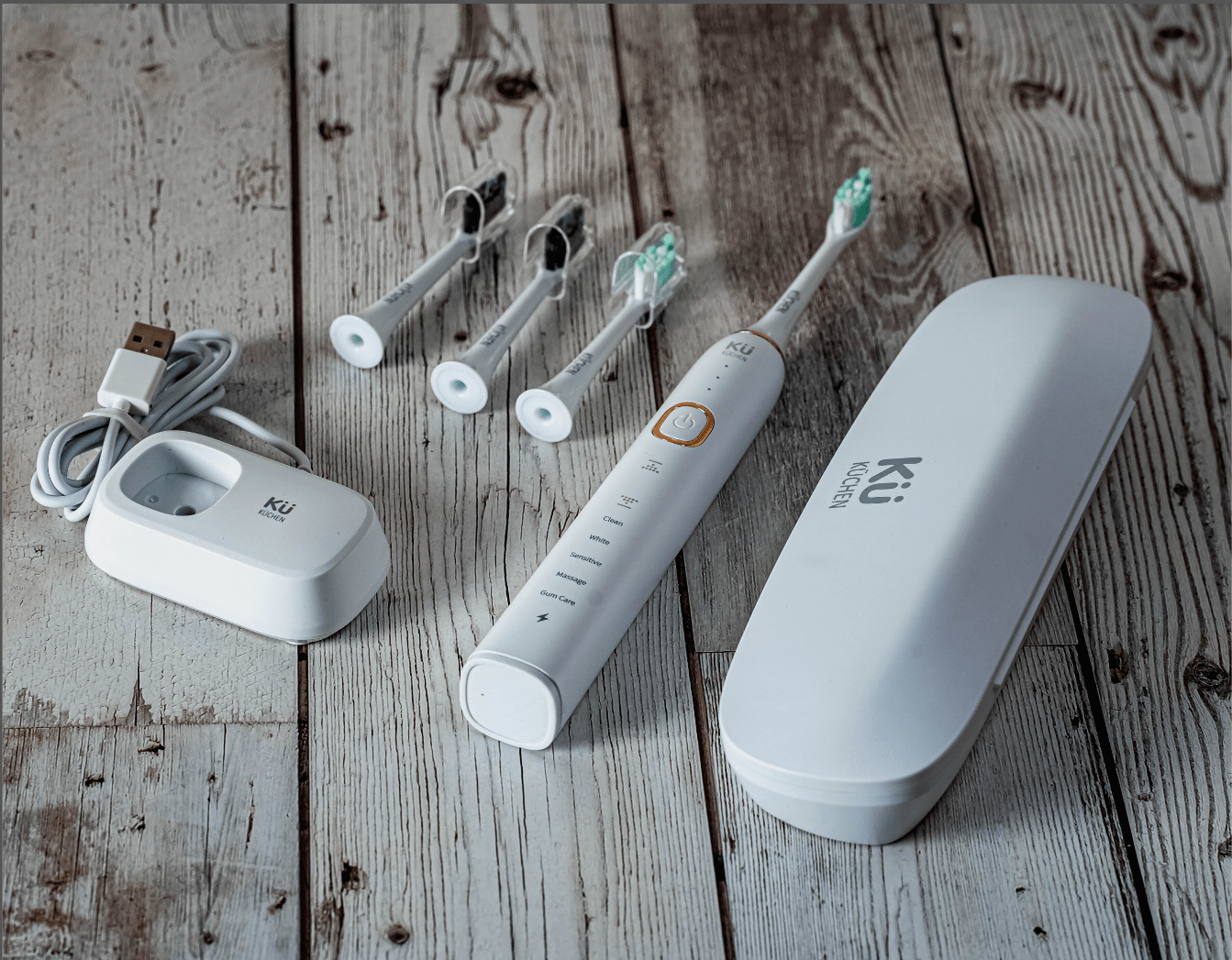 5 chế độ làm sạch: Clean - White - Message - Sensitive - Gum Care